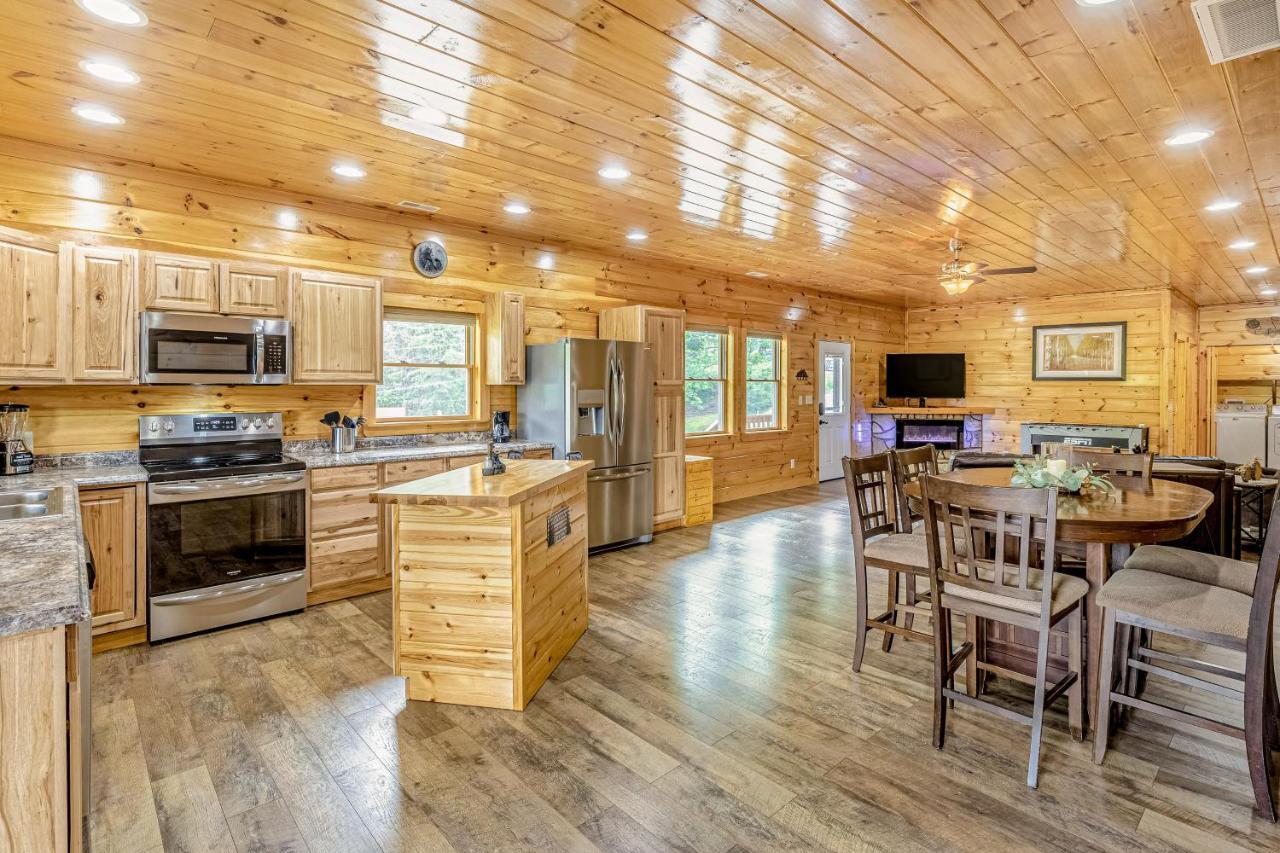 Hilltop Cabin Bryson City Esterno foto